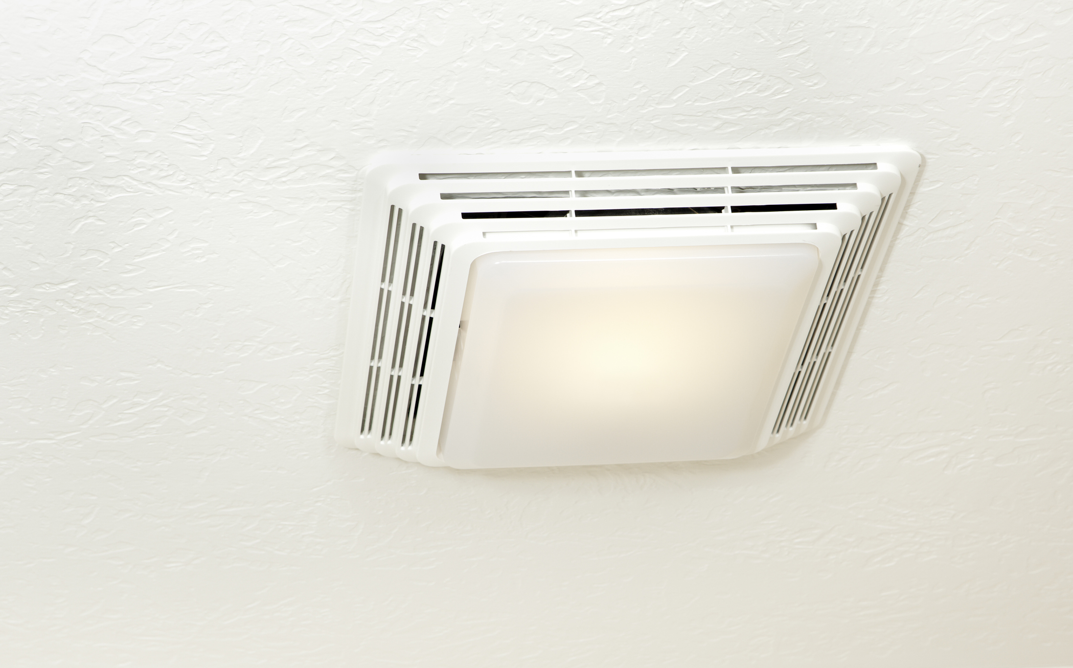Enhancing Comfort and Functionality: The Bathroom Heater Fan Light