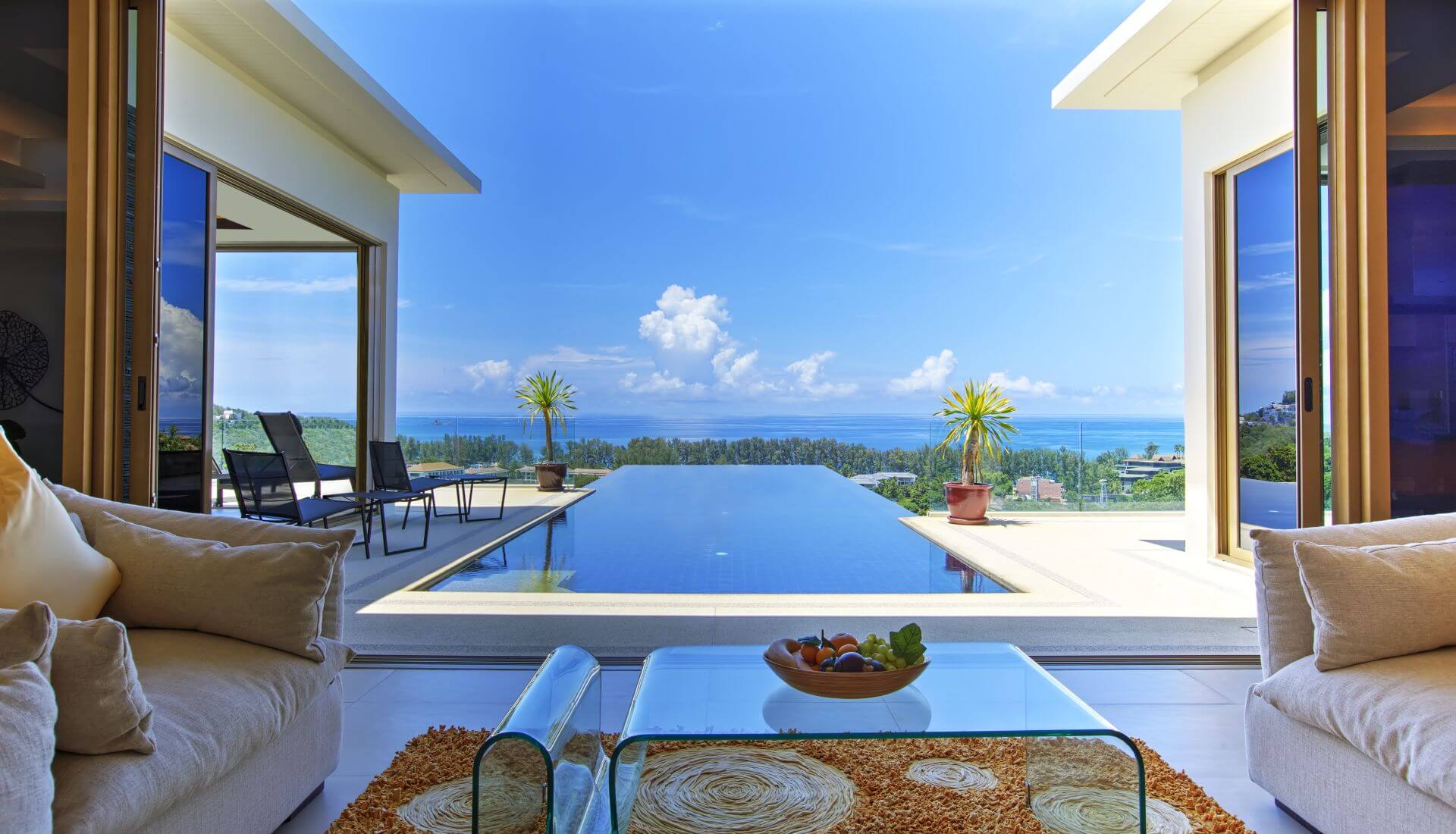 Smart Tips for Buying Luxury Villas in Phuket